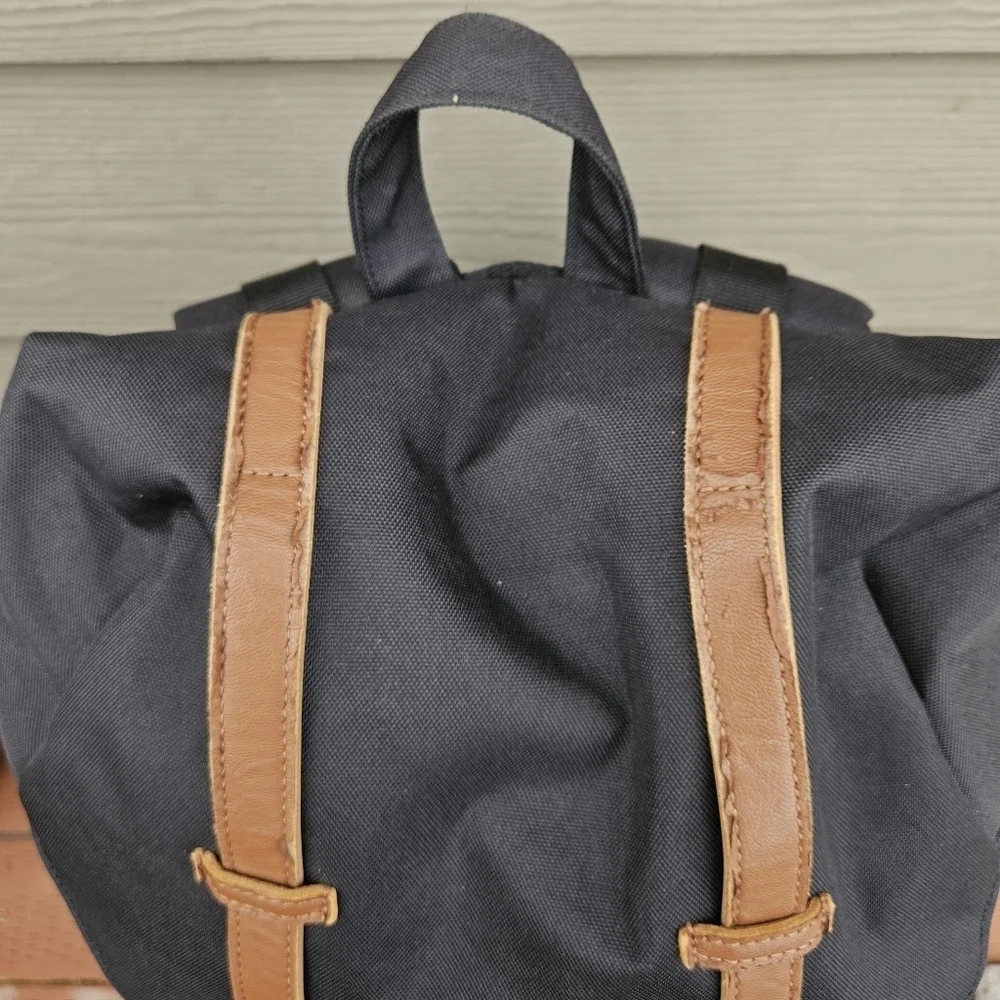 Herschel Little America Backpack Mid-Volume 21L Black Striped Laptop Bag Pack